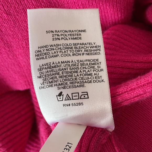 Pink Sweater - Picture 4 of 4